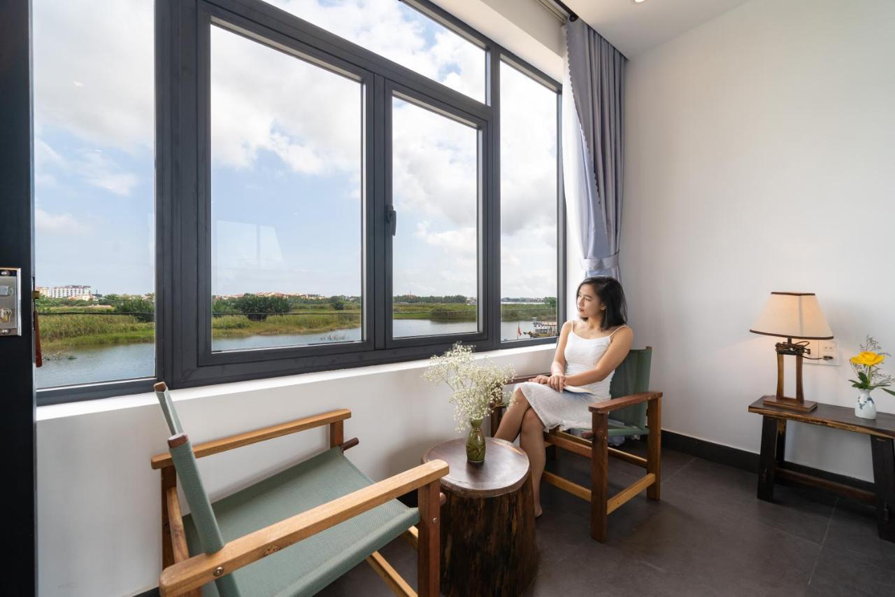 The Boathouse Riverside Homestay Хоян Екстер'єр фото