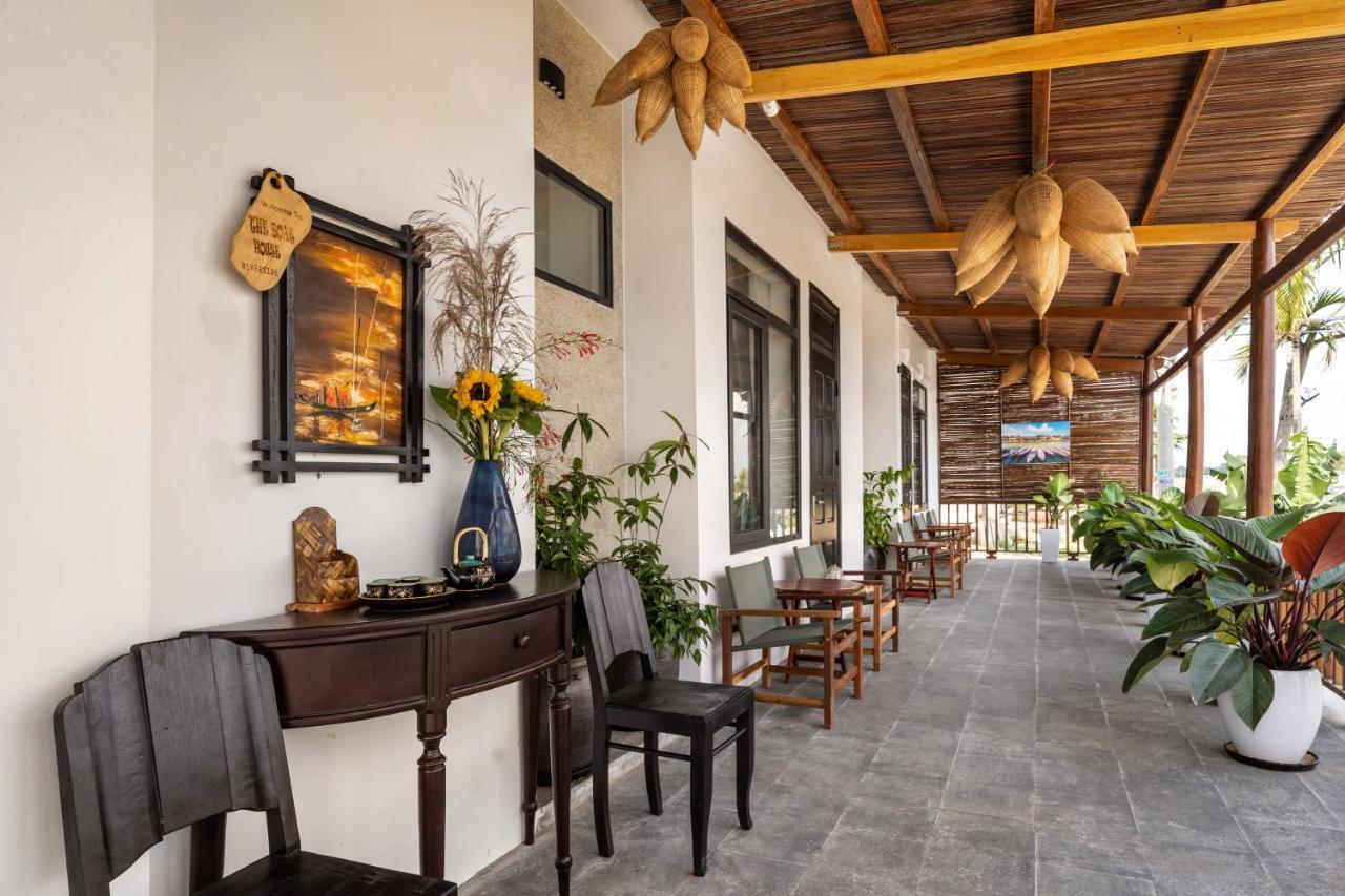 The Boathouse Riverside Homestay Хоян Екстер'єр фото