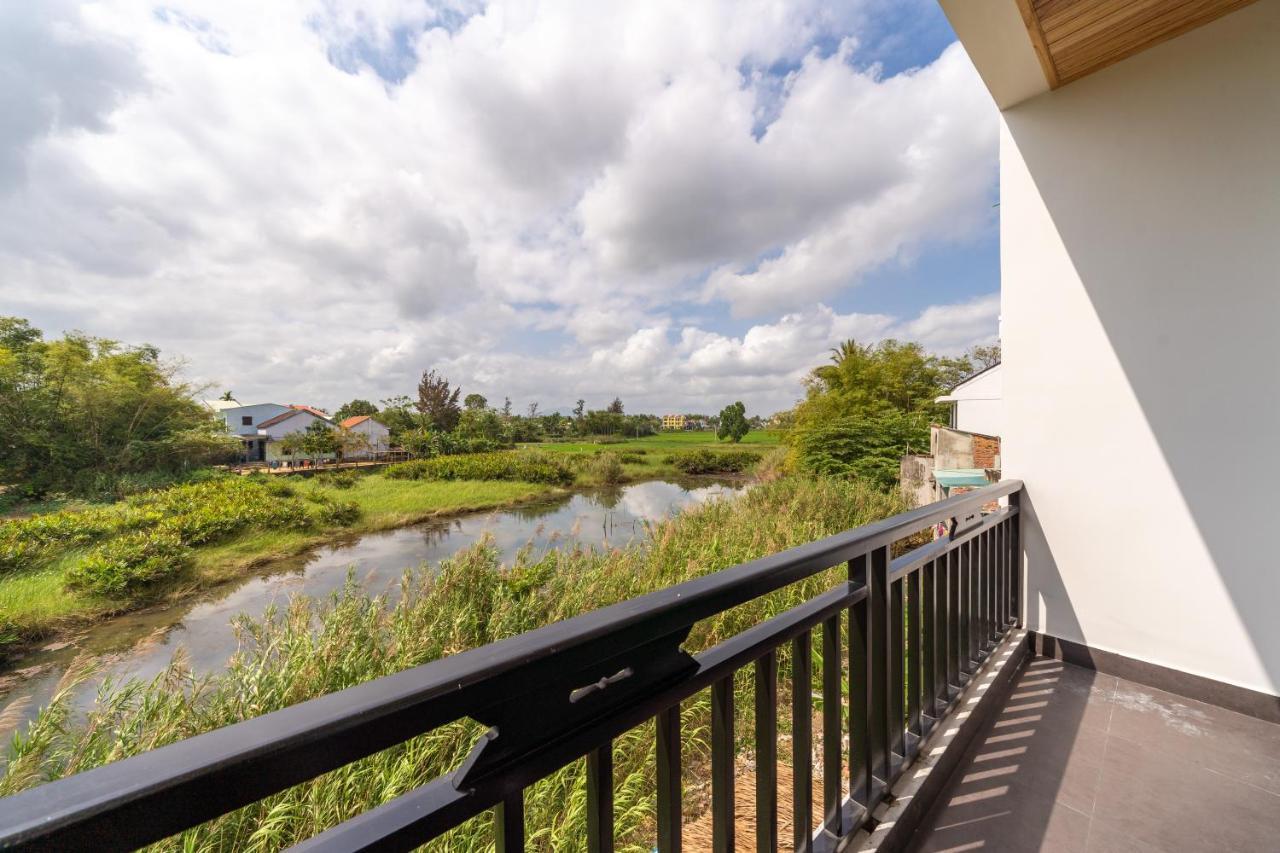 The Boathouse Riverside Homestay Хоян Екстер'єр фото