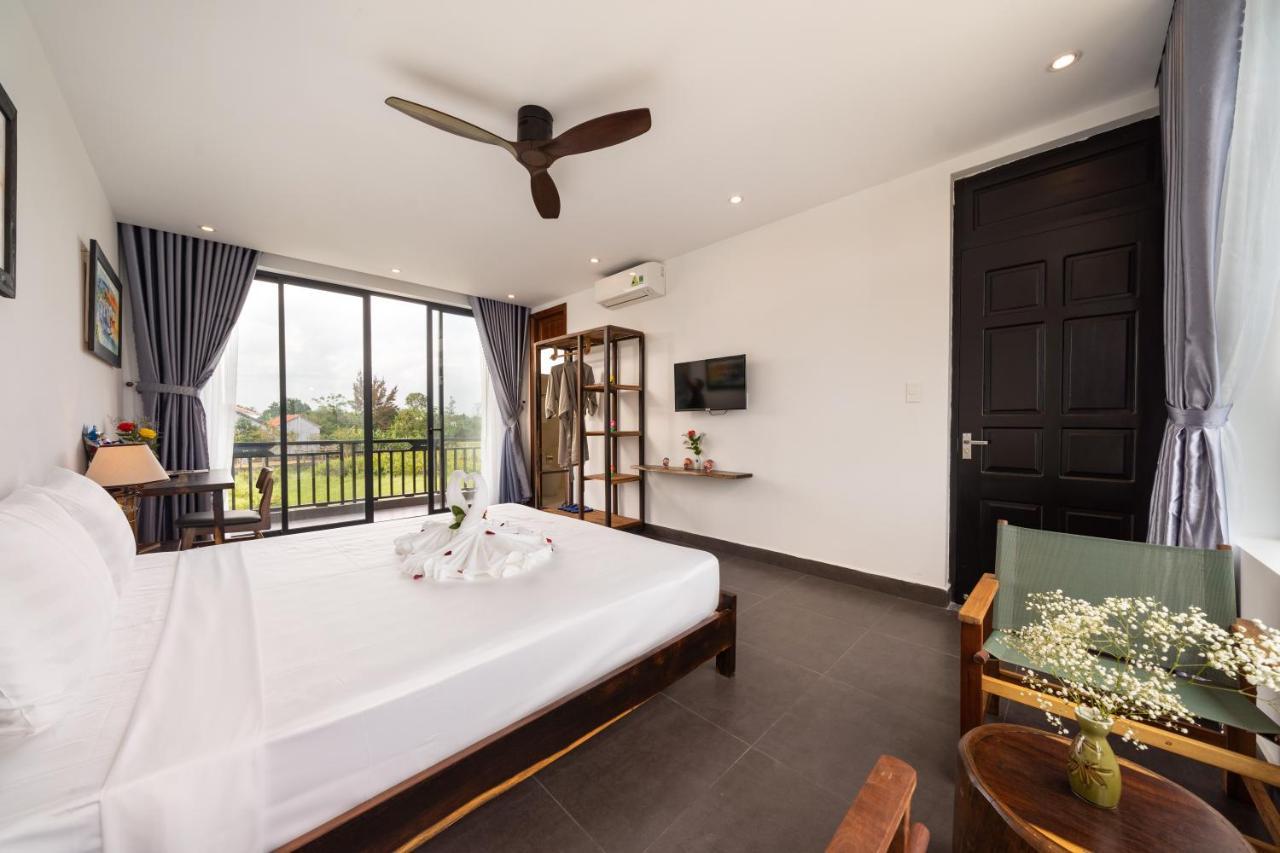 The Boathouse Riverside Homestay Хоян Екстер'єр фото