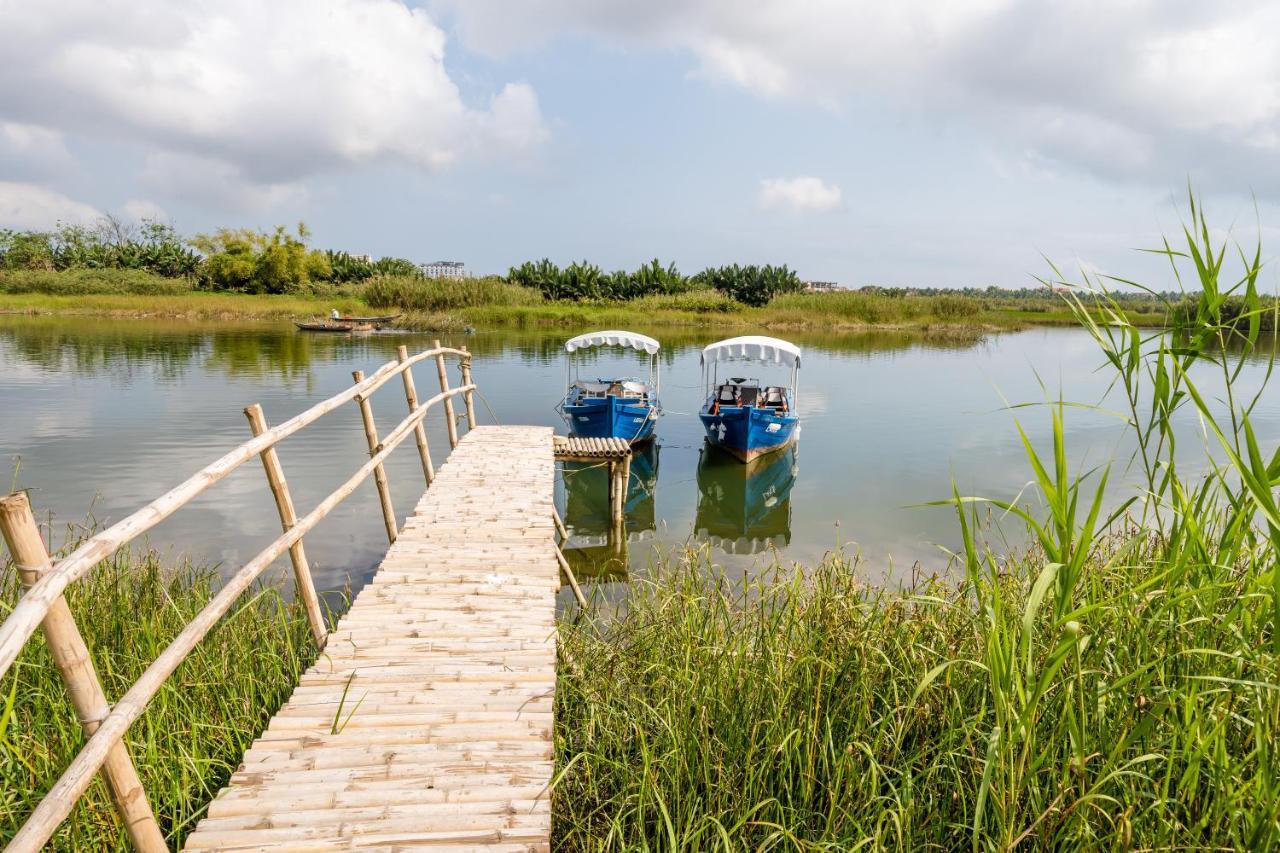 The Boathouse Riverside Homestay Хоян Екстер'єр фото
